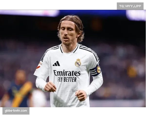 莫德里奇替补登场主导节奏 老将经验成皇马宝贵财富 莫德里奇替补登场主导节奏 老将经验成皇马宝贵财富